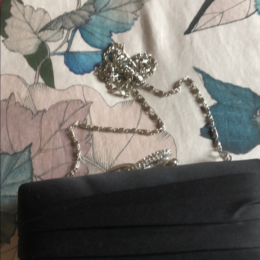 Black Clutch - Picture 6 of 6